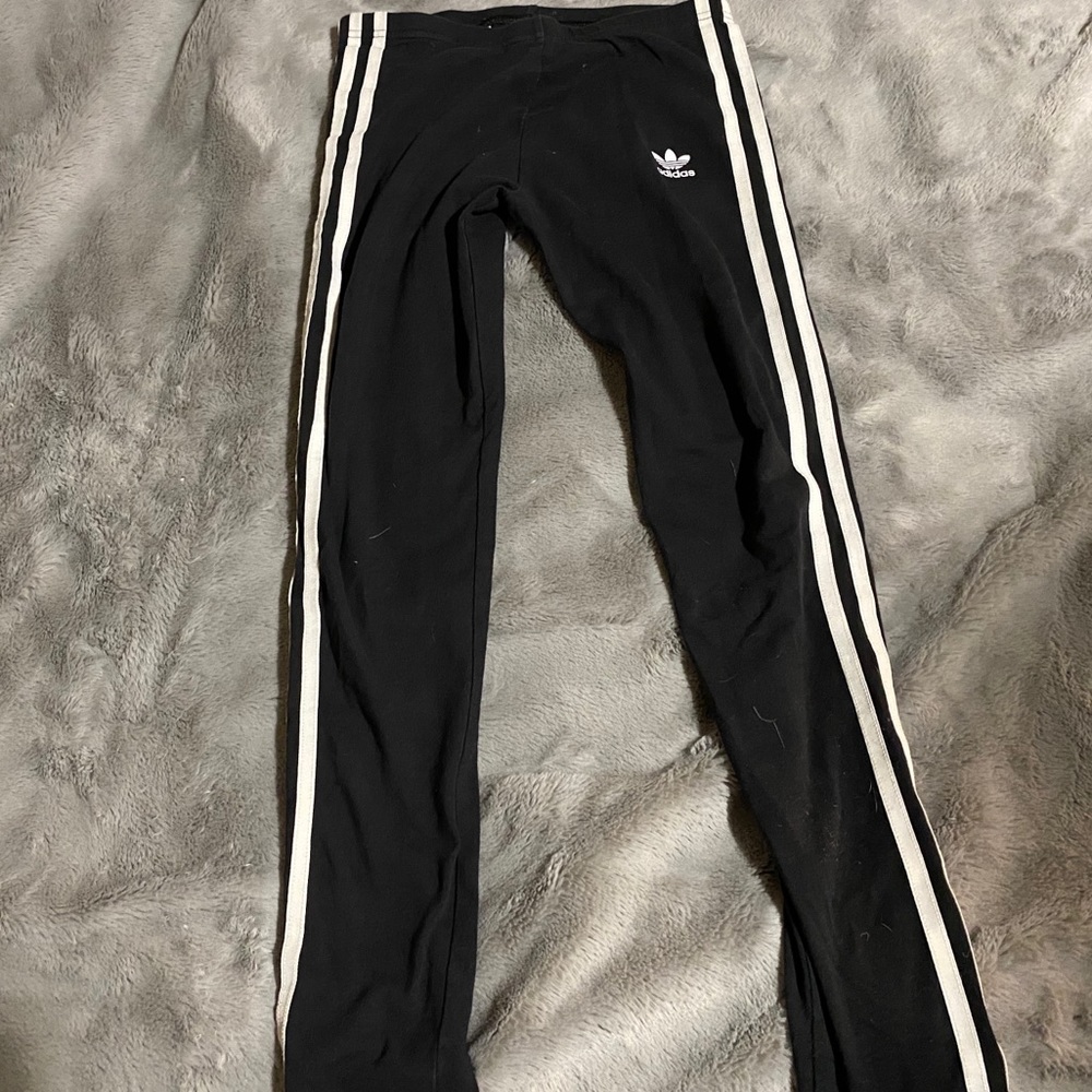 Black Adidas leggins